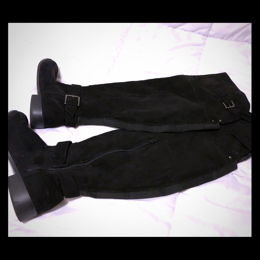 Over the knee wide stretchy calf boots